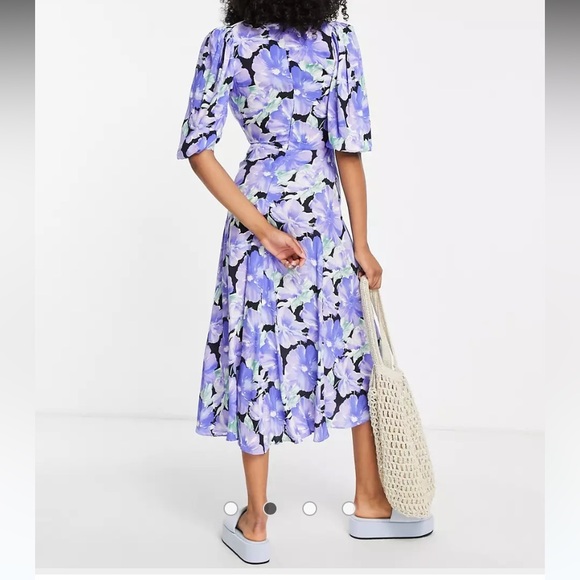 Gorgeous Mango Floral Dress - Picture 8 of 8